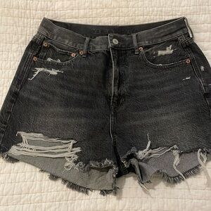 Dark wash, high rise American Eagle jeans